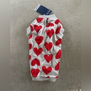 NWT - Pet T shirt - grey with red hearts Old Navy